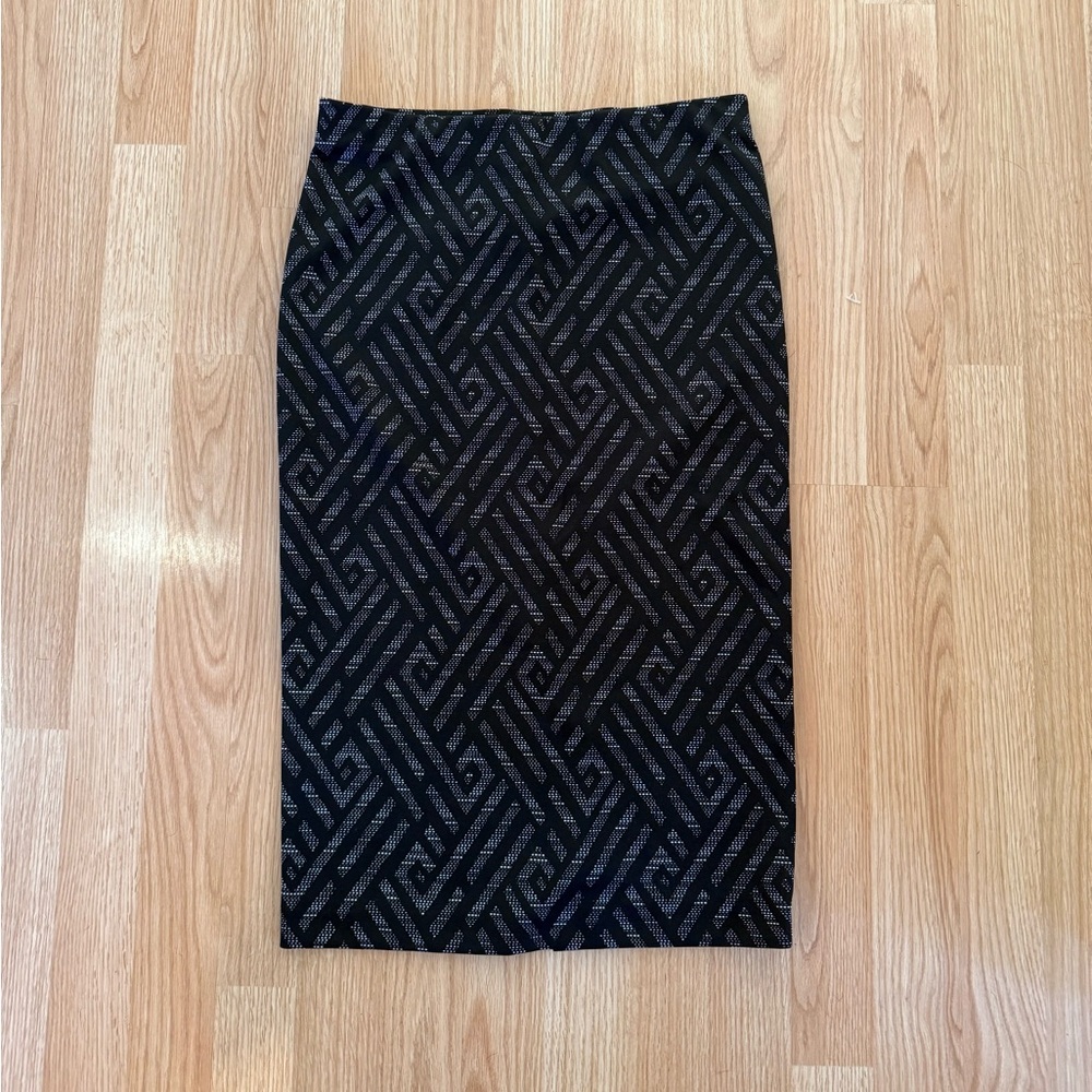 Le Chateau Black/White/Tan Geometric Print Midi Skirt - Picture 7 of 13